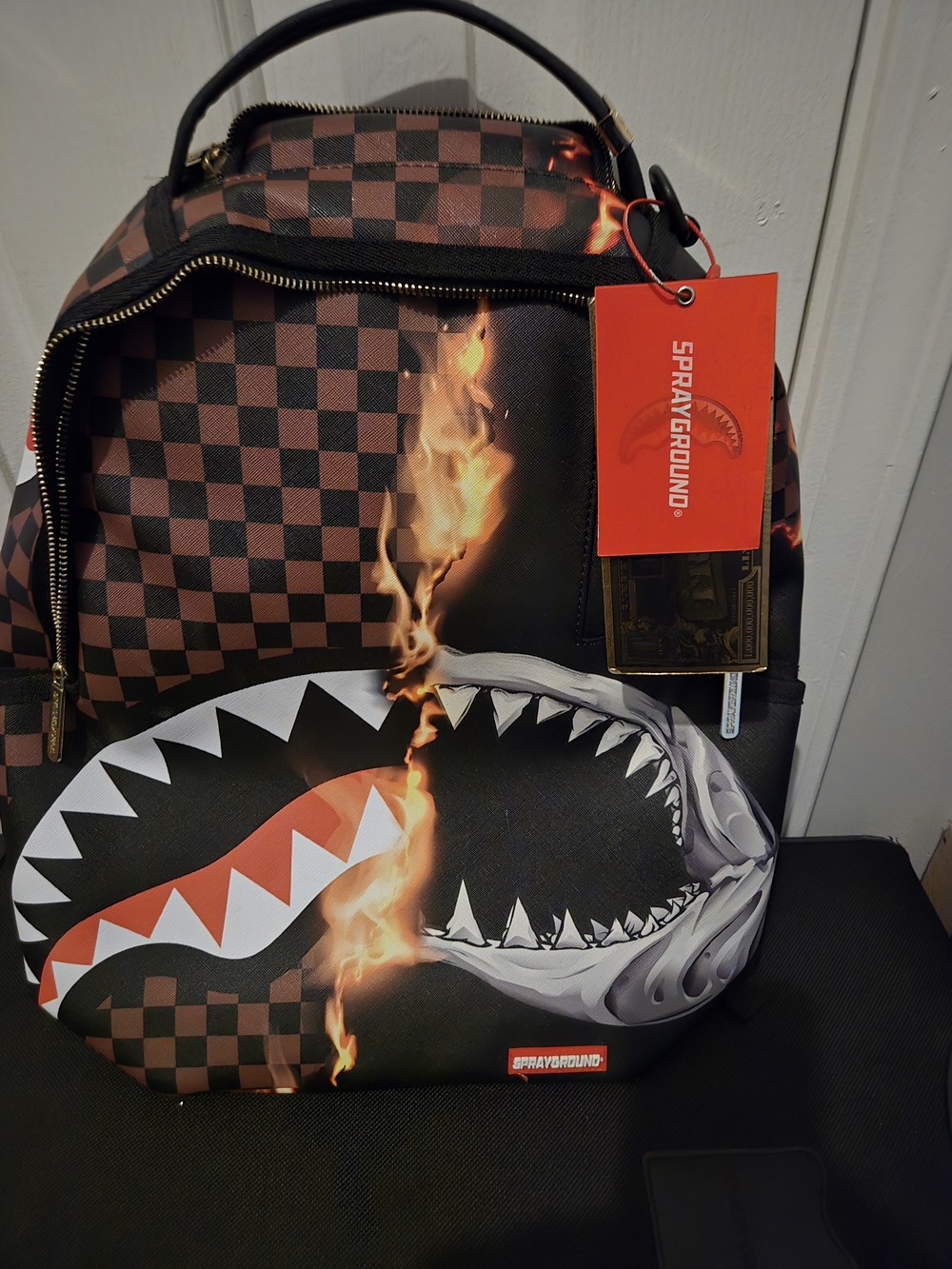 Sprayground Men’s  Shark Checkered Backpack Perfect But Needs Zipper  Fixed 15 $